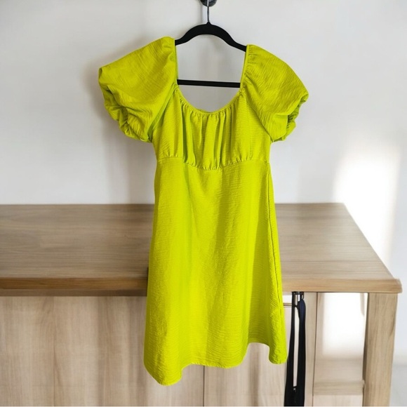 Derek Heart Summer Neon Lime Green Mini Dress - Picture 4 of 11